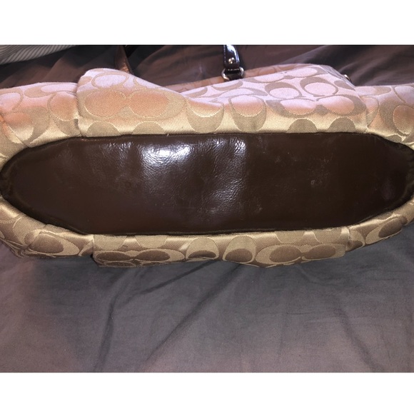 Authentic coach bag - Picture 2 of 3